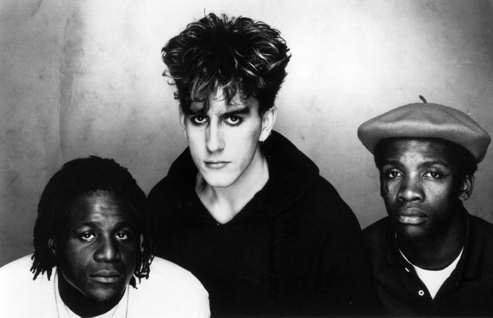 FUN BOY THREE OUR LIPS ARE SEALED [WAITING, 1983] OANNES