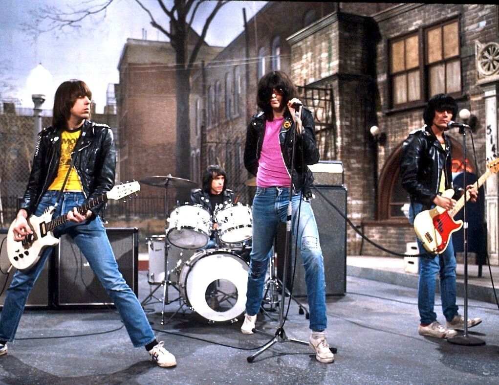 RAMONES BEAT ON THE BRAT [SONGS OF CHILDHOOD NOSTALGIA] OANNES